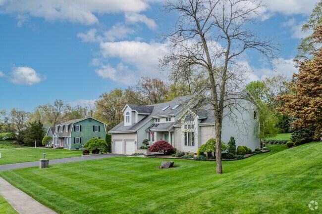 Contemporary and Dutch Colonial homes are in several Berlin neighborhoods.