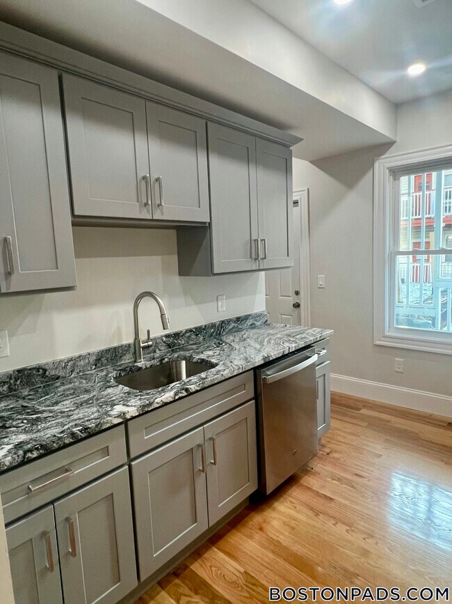 17 Verrill St Unit B, Boston, MA 02126