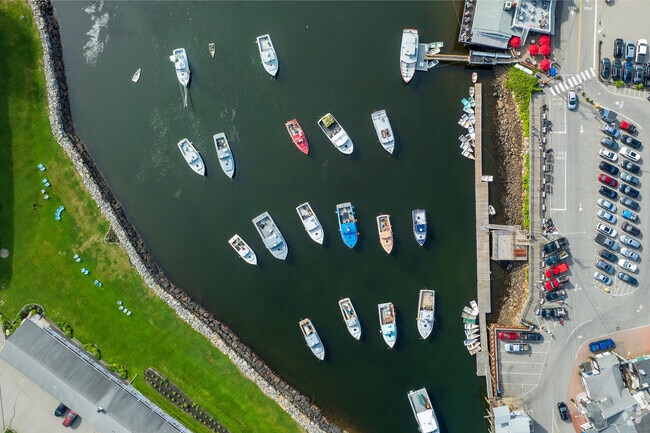 Boats line up to depart Perkins Cove in Ogunquit.
