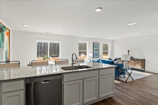 104 Luxor Ave unit 36583209, Owens Cross Roads, AL 35763 - photo 6