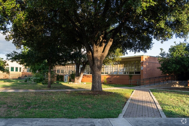 The campus extends to the Kelly Park area at George E Kelly Elementary School.