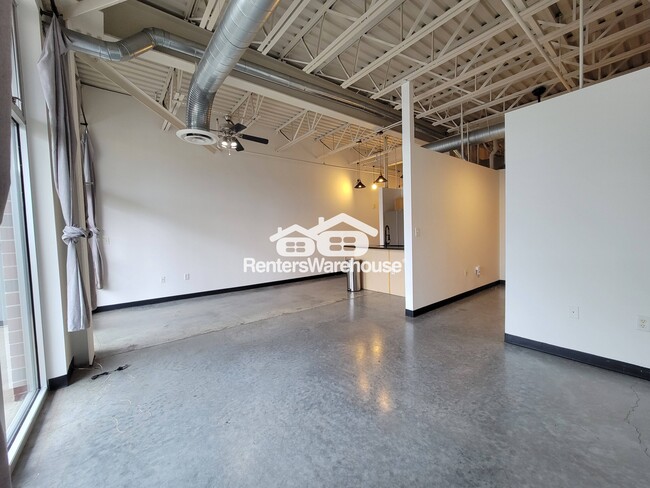 Peachtree Malone Lofts unit 3204, Atlanta, GA 30341 - photo 2