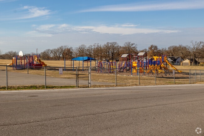 Kids can participate in a variety of athletic programs at Pratt elementary in Prattville.