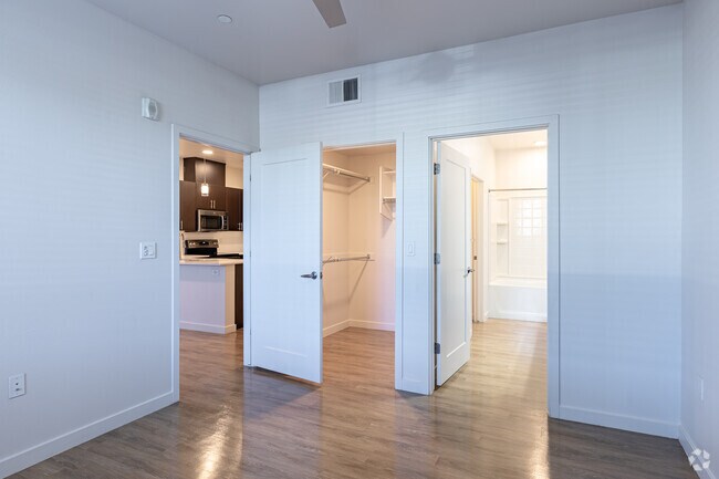 View 32, Phoenix, AZ 85028 - photo 7