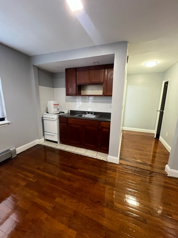 5 Rhode Island Ave unit 1C, East Orange, NJ 07018 - photo 2