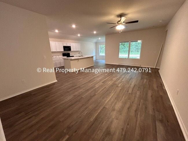 10638 Cedar Way, Fort Smith, AR 72916 - photo 3