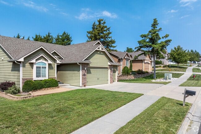 Ranch style homes with sidewalks line the streets in CiCo.
