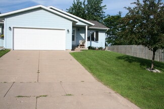 981 11th Ave S Unit 981, Onalaska, WI 54650