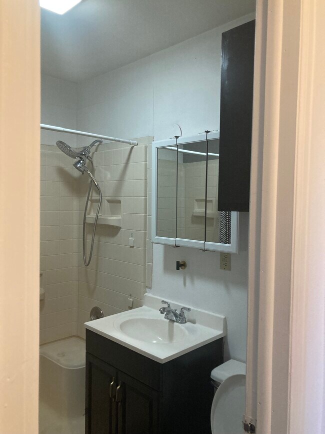 2544 Joliet St unit C, Aurora, CO 80010 - photo 4