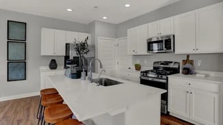 884 Hardin Place, Greenwood, IN 46143