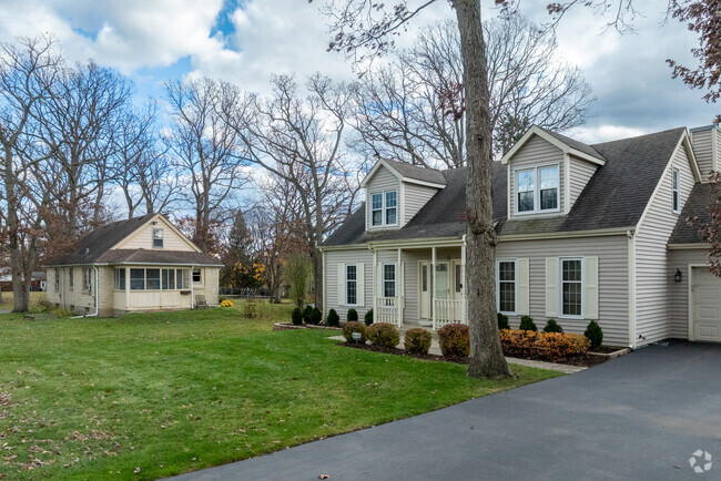 Bonnie Brook homes have plenty of space between neighbors with above average sized lots.