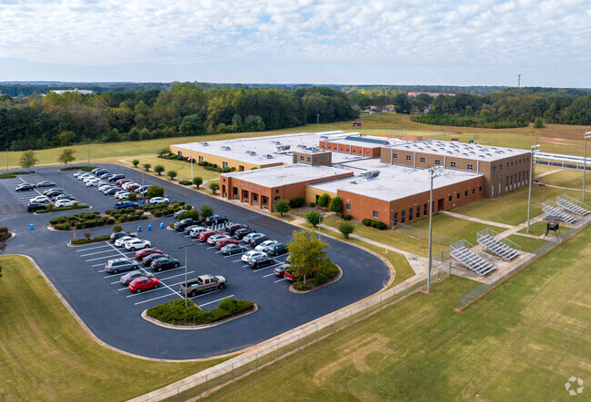 Cowan Road Middle School is located at 1185 Cowan Rd, Griffin, GA 30223.