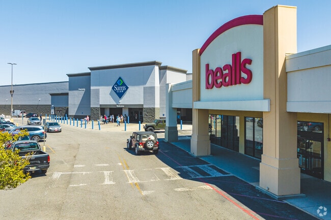 Sam's Club and other major retailers are only minutes from Pine Grove.