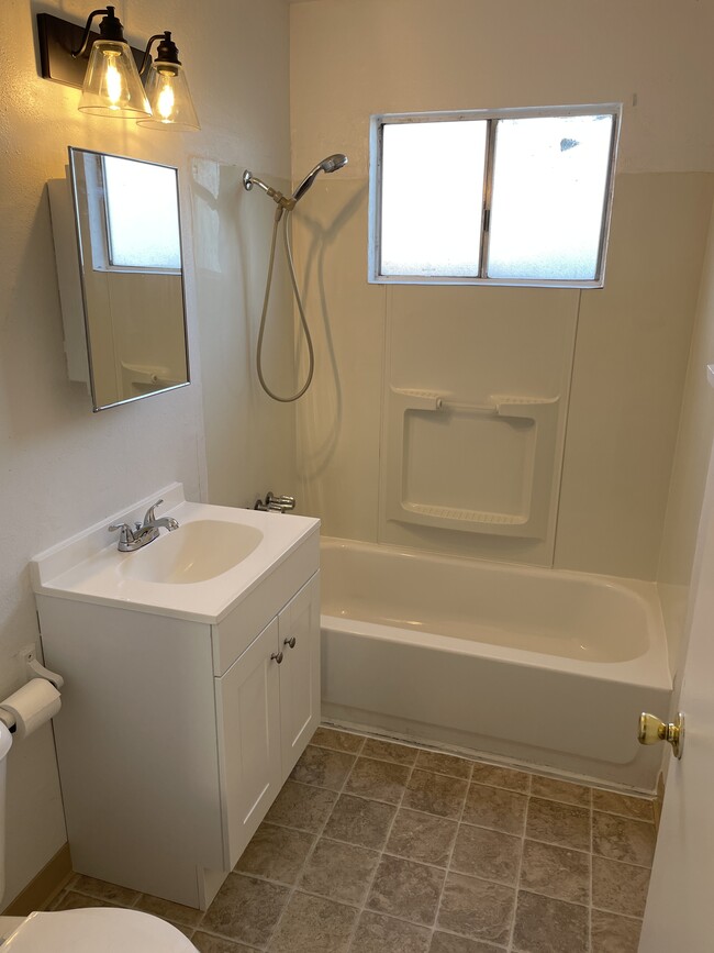 485 Mill St unit 1, Willits, CA 95490 - photo 7