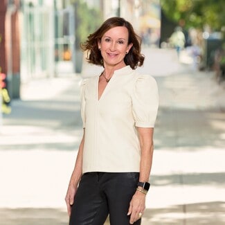 Laura Hess