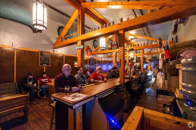Heorot is a traditional pub a short drive from Cowan and a favorite among locals.