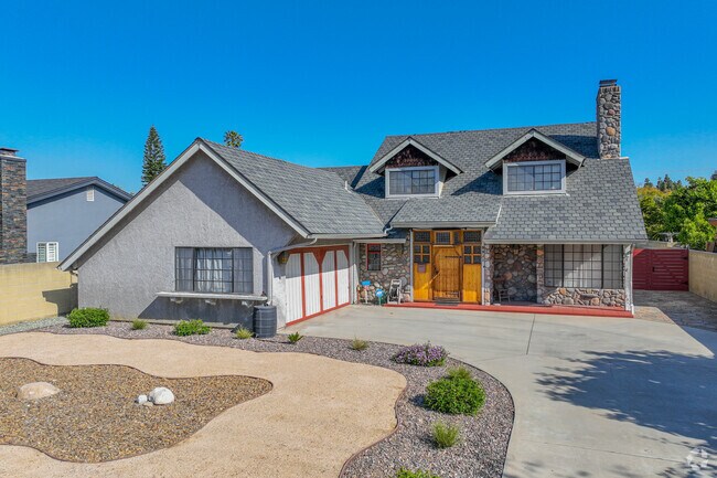 Custom homes and remodeled homes are common in Bellflower.