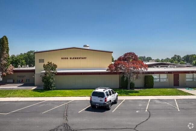 RossElementarySchool2