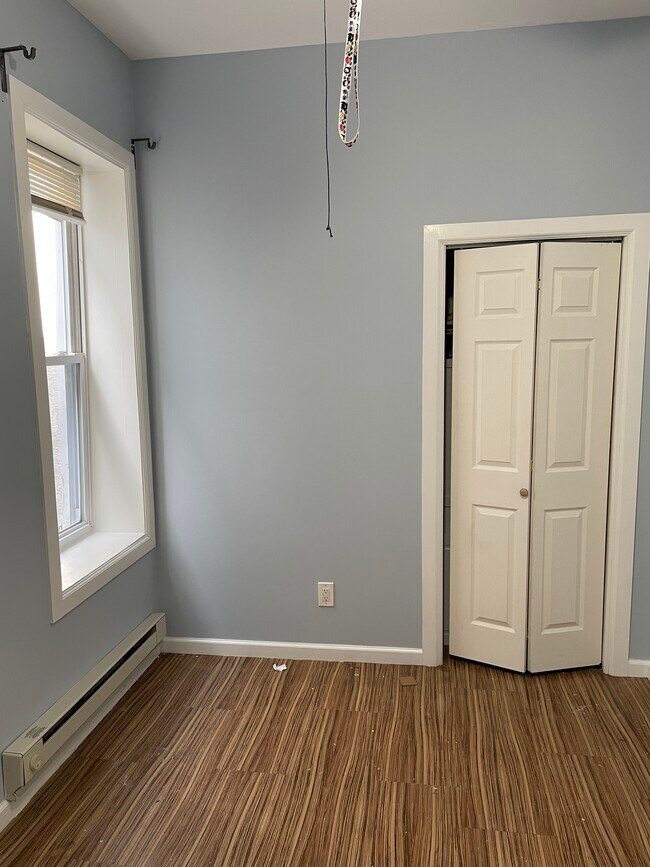 2013 N College Ave unit 2, Philadelphia, PA 19121 - photo 3