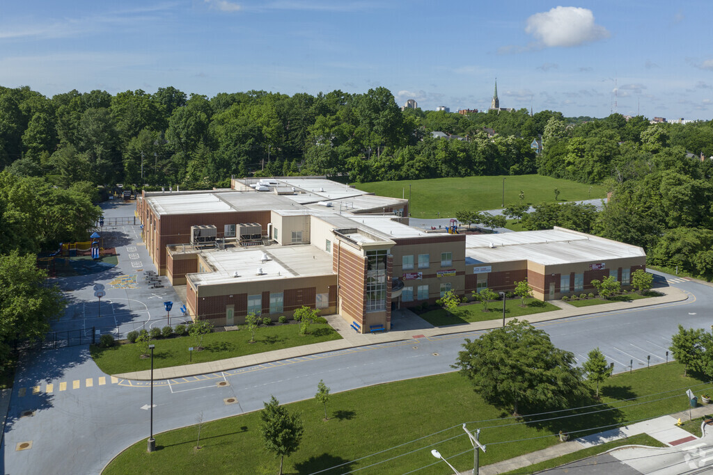 Welcome to Evanston Academy Elementary School.