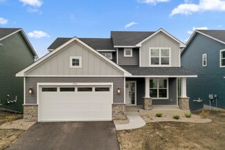 7573 Norway Ln, Lino Lakes, MN 55038