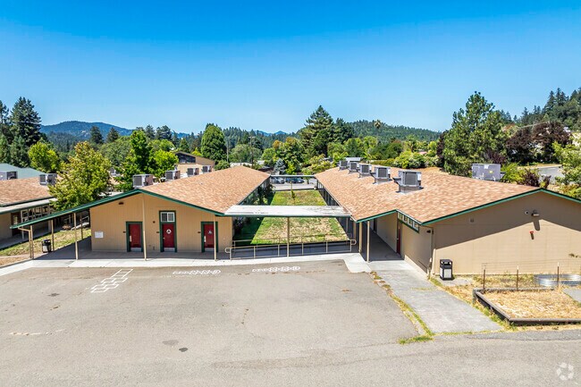 Courses in reading, writing, and literature are available at Redway Elementary School.