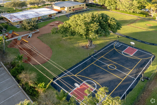 Bird's eye view of The Blake School of Plantation in Plantation, FL.