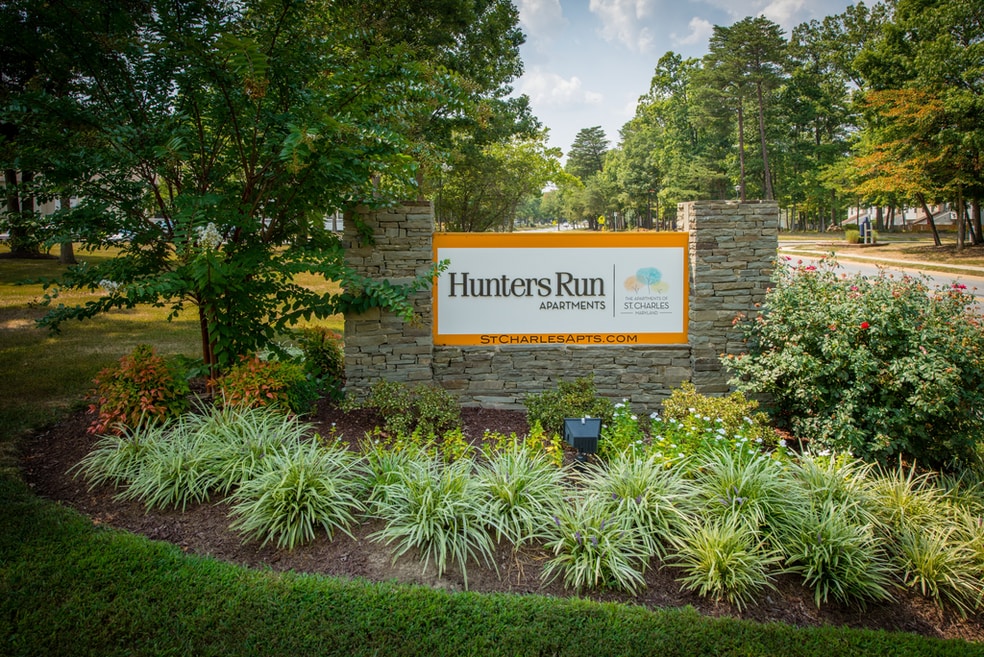 Hunter's Run Apartments, Waldorf, MD 20603 - photo 1