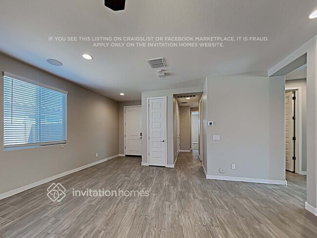 18822 W Canterbury Dr, Surprise, AZ 85388 - photo 4