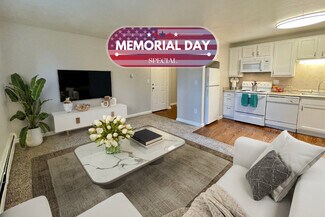 2240 Dallas St, Aurora, CO 80010