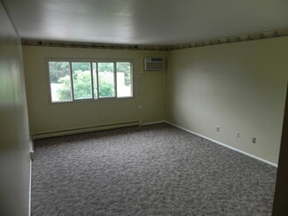 125 Twin Oaks Dr, Joliet, IL 60431