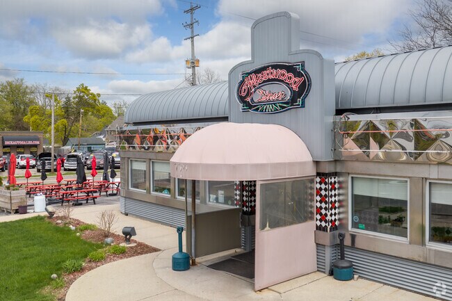 Entrance to Fleetwood Diner on Cedar St in Greencroft
