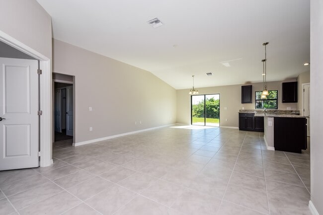 3702 35th St SW, Lehigh Acres, FL 33976 - photo 3