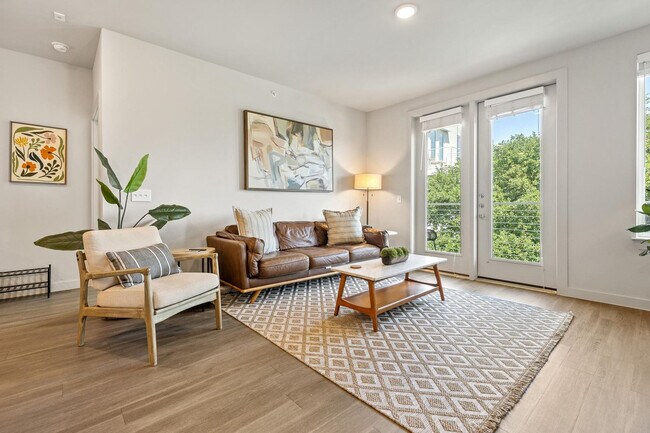 5820 1/2 Cameron Rd unit FL3-ID1303393P, Austin, TX 78723 - photo 2