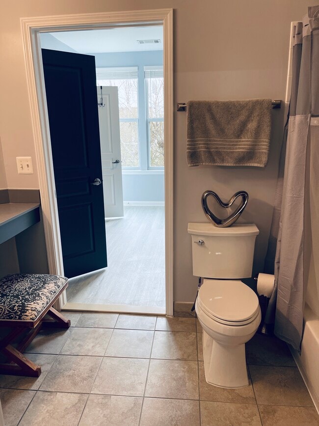 Fully updated bathroom