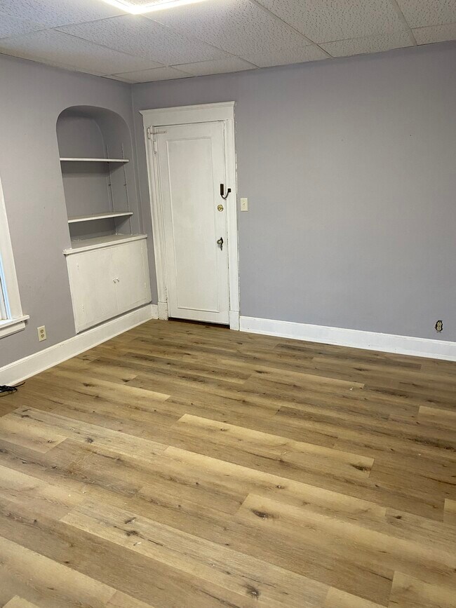 1227 E 3rd St unit c, Duluth, MN 55805 - photo 5