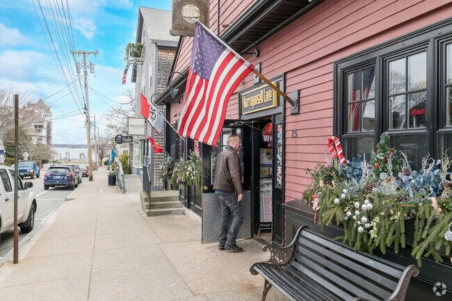 Narragansett Cafe offers live music on many nights and is close to West Reach Estates.