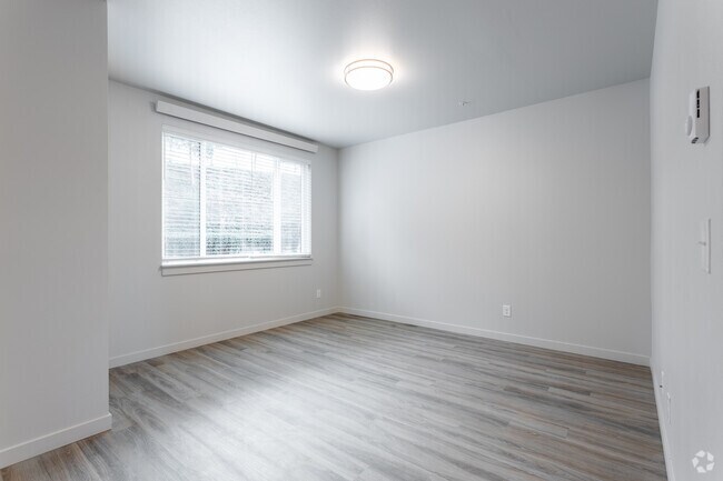 5 Points Apartments, Vancouver, WA 98684 - photo 2