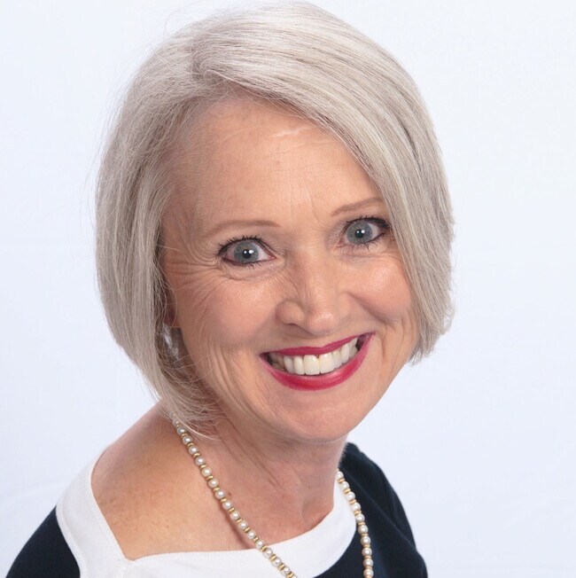 Bonnie Holbrook