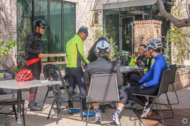 Bayshores residents use bike paths on Bayside Drive or Newport Blvd to reach Huntington Beach.