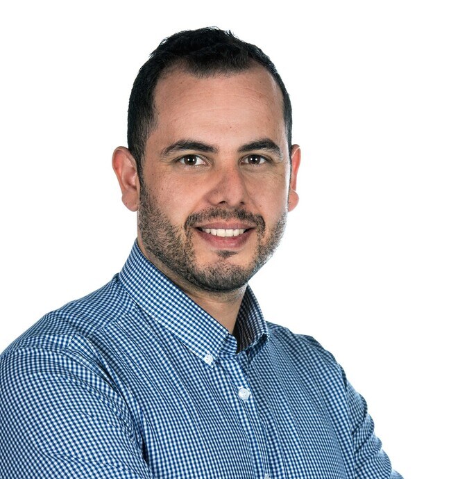 Agent Photo
