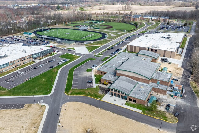 Batavia High School conveniently shares a campus with Batavia Middle School in Batavia.