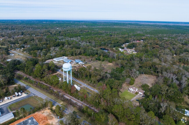 Gonzalez sits about 15 miles north of downtown Pensacola.