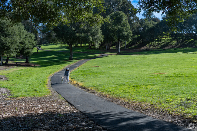 The View Pointe neighborhood has a lovely central path many use to walk their dogs.