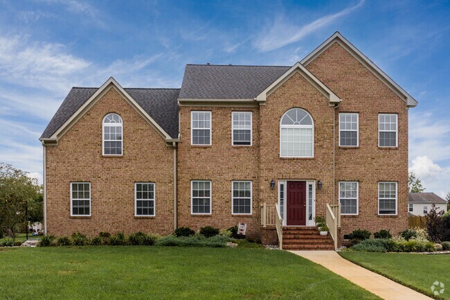 Upscale contemporary custom builds can be found in Dam Neck.