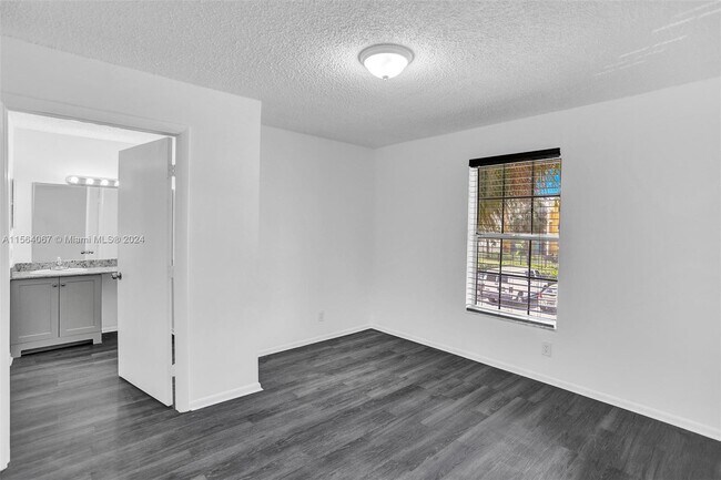 4211 NW 19th St unit LIKE NEW CONDO, Lauderhill, FL 33313 - photo 5