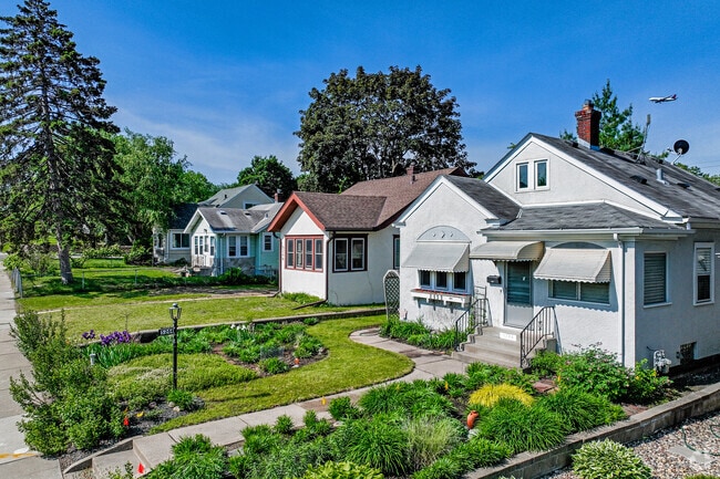 Cottage-style homes can be found in South Loop.