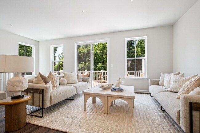 9741 Gaelic Place, Waldorf, MD 20601 - photo 2