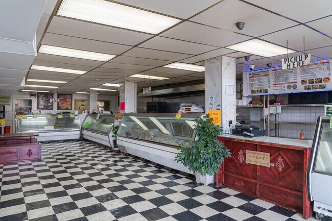 Choose from a wide selection of fresh seafood from Seafood Connection in Lower Chichester Township.