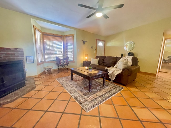 6500 Pine Spring Ave, Twentynine Palms, CA 92277 - photo 2